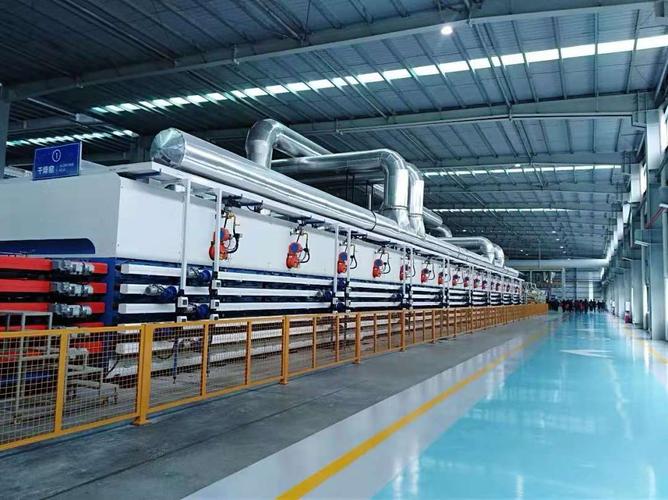 新明珠集團綠色智能工廠車間